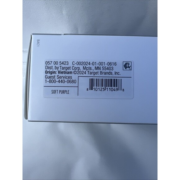 Apple AirPods Pro‎ (1 & 2 Generation) Silicone Case Clip - heyday™ - soft purple - Picture 3 of 6